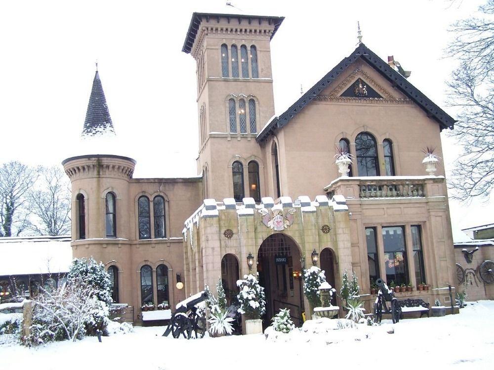 The Retreat Castle Acomodação com café da manhã Bonnyrigg Exterior foto
